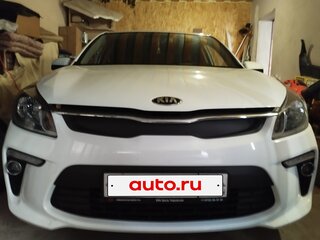 2017 Kia Rio IV, белый, 2000000 рублей, вид 2