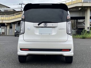 2019 Honda N-WGN I Рестайлинг, белый, 642000 рублей, вид 3