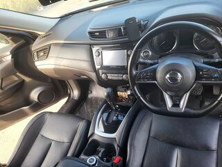 2018 Nissan X-Trail III Рестайлинг, чёрный, 2000000 рублей, вид 4