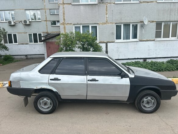 2001 Lada (ВАЗ) 21099, серебристый, 135000 рублей - вид 5
