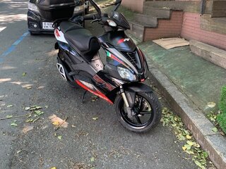 2018 Aprilia SR 50 R, красный, 170000 рублей, вид 3