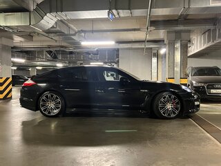 2010 Porsche Panamera Turbo I, чёрный, 2000000 рублей, вид 4