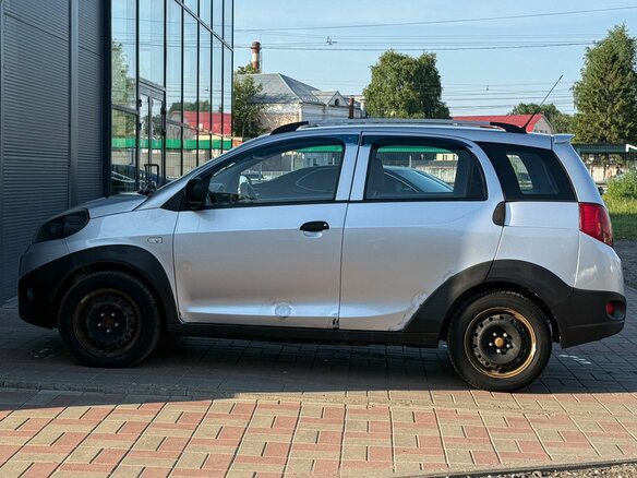2011 Chery IndiS (S18D) I, серебристый - вид 4