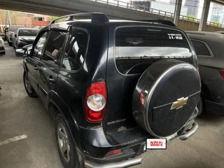 2017 Chevrolet Niva I Рестайлинг, чёрный, 424000 рублей, вид 3