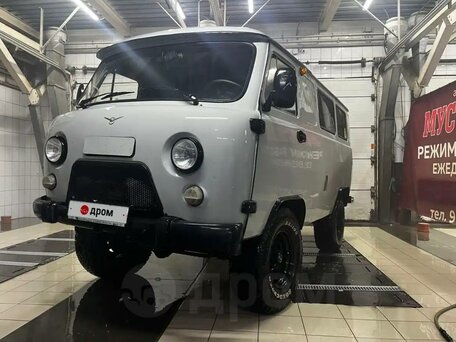 2018 УАЗ 3741, серебристый, 1670000 рублей, вид 1
