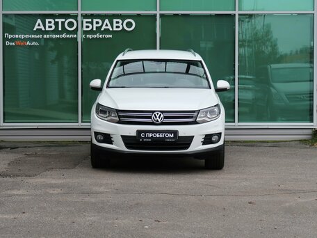 2016 Volkswagen Tiguan I Рестайлинг, белый, 1390000 рублей, вид 3