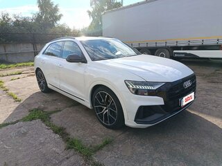 2019 Audi Q8 55 TFSI I (4M), белый, 6200000 рублей, вид 2