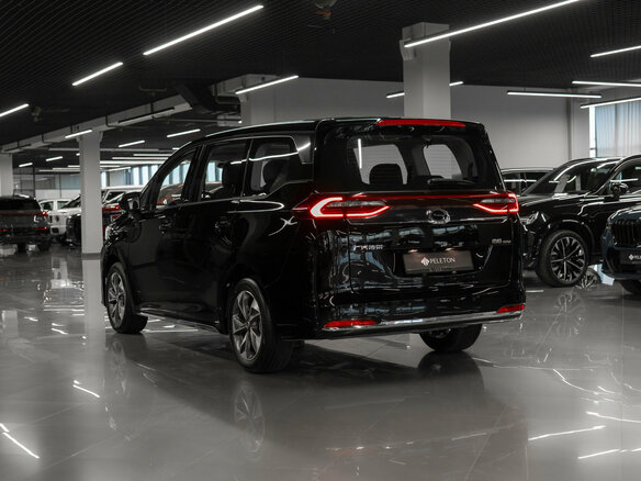 2025 GAC Trumpchi M6 Max, чёрный, 3370000 рублей - вид 3