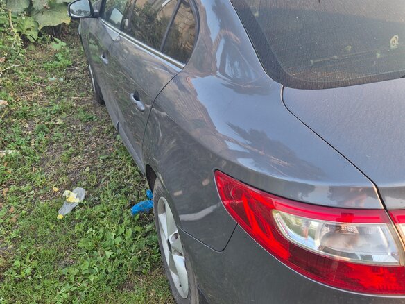 2011 Renault Fluence I, серебристый, 730000 рублей - вид 9
