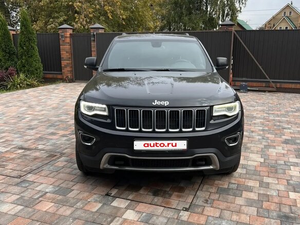 2013 Jeep Grand Cherokee IV (WK2) Рестайлинг, чёрный - вид 2