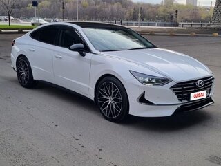 2020 Hyundai Sonata VIII (DN8), белый, 2400000 рублей, вид 2