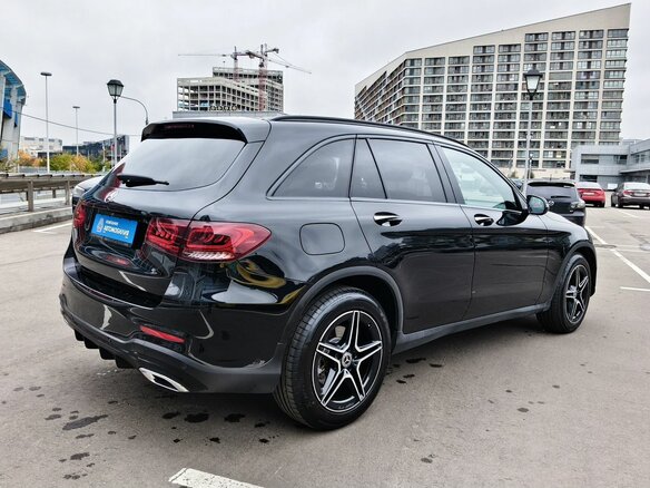 2021 Mercedes-Benz GLC 300 I (X253) Рестайлинг, чёрный - вид 4