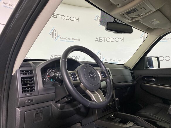 2011 Jeep Cherokee IV (KK), серый, 1279900 рублей - вид 9