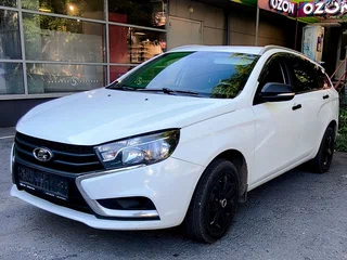 2021 Lada (ВАЗ) Vesta SW I, белый, 860000 рублей, вид 2