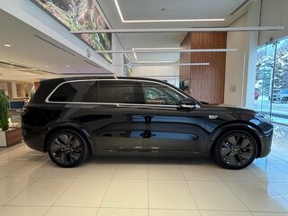 2025 Li Auto (Lixiang) L9 52.3 kWh I Рестайлинг, чёрный, 11990000 рублей, вид 2