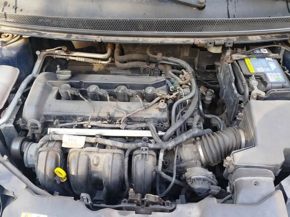 2010 Ford Focus II Рестайлинг, синий, 650000 рублей - вид 18