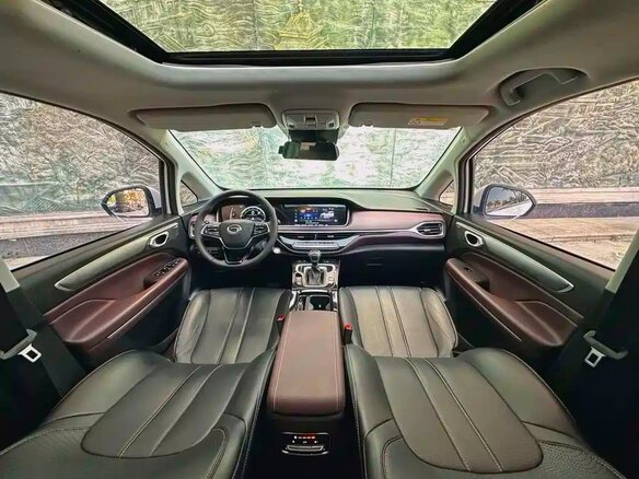 2022 GAC Trumpchi M6 Pro, белый, 1800000 рублей - вид 6