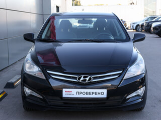 2015 Hyundai Solaris I Рестайлинг, чёрный, 949000 рублей, вид 2