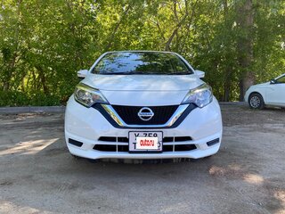 2018 Nissan Note II Рестайлинг, белый, 950000 рублей, вид 1