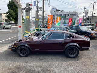 1976 Nissan Fairlady Z I (S30), пурпурный, 7700000 рублей, вид 4