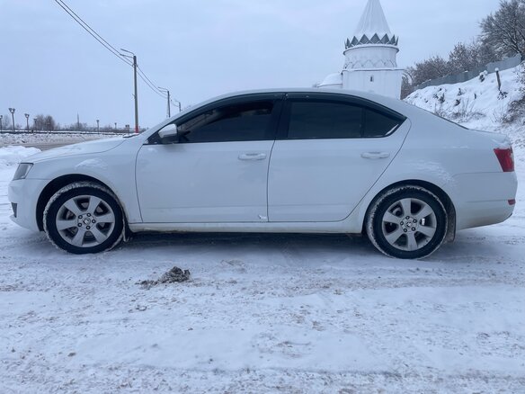2016 Skoda Octavia III (A7), белый, 1230000 рублей - вид 9