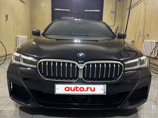 2020 BMW 5 серии 520i VII (G30/G31/G38) Рестайлинг, синий, 4097000 рублей, вид 3