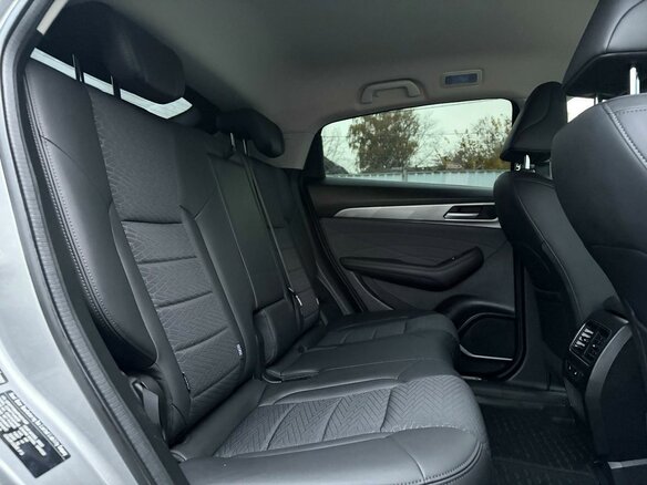 2023 Haval F7x I Рестайлинг, серый, 2290000 рублей - вид 8