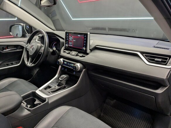 2020 Toyota RAV4 V (XA50), чёрный - вид 16