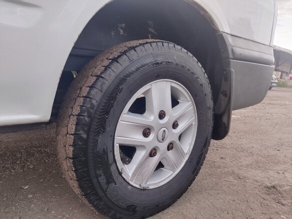 2011 Ford Transit, белый, 1050000 рублей - вид 3