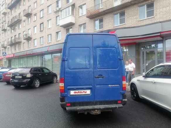 2001 Mercedes-Benz Sprinter, синий, 1200000 рублей - вид 3