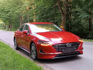 2019 Hyundai Sonata VIII (DN8), красный, 2200000 рублей, вид 1