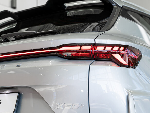 2026 Belgee X50+, серебристый, 2699990 рублей - вид 6