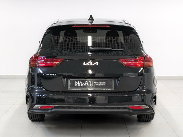 2021 Kia Ceed III Рестайлинг, чёрный - вид 5