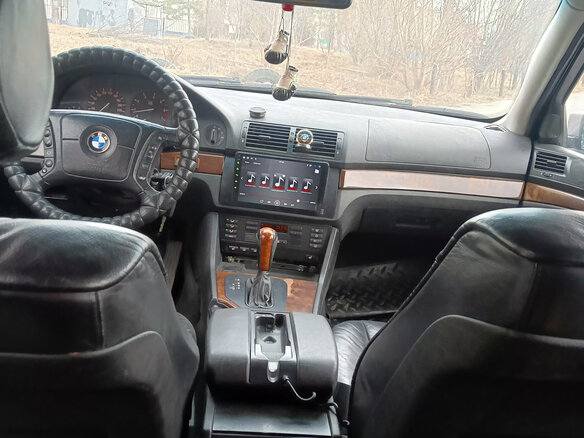 1999 BMW 5 серии 528i IV (E39), серебристый, 450000 рублей - вид 9