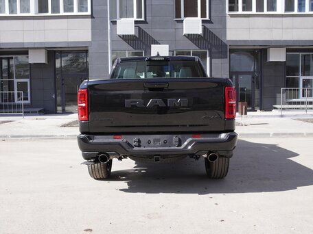 2026 Ram 1500 Crew Cab V Рестайлинг, чёрный, 11900000 рублей, вид 4