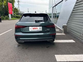 2023 Audi A3 Sportback 35 TFSI IV (8Y), зелёный, 2245208 рублей, вид 4