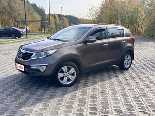 2013 Kia Sportage III, коричневый, 910000 рублей, вид 1