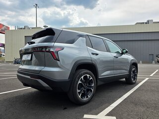 2025 Chevrolet Equinox IV, серый, 2400000 рублей, вид 2