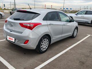 2013 Hyundai i30 II, серебристый, 940000 рублей, вид 4