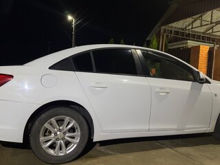 2013 Chevrolet Cruze I Рестайлинг, белый, 690000 рублей, вид 3