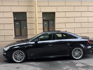 2018 Audi A3 III (8V) Рестайлинг, чёрный, 2700000 рублей, вид 1