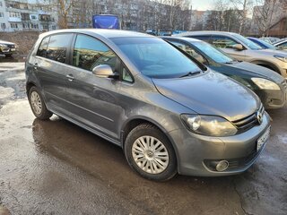 2011 Volkswagen Golf Plus II, серый, 630000 рублей, вид 3