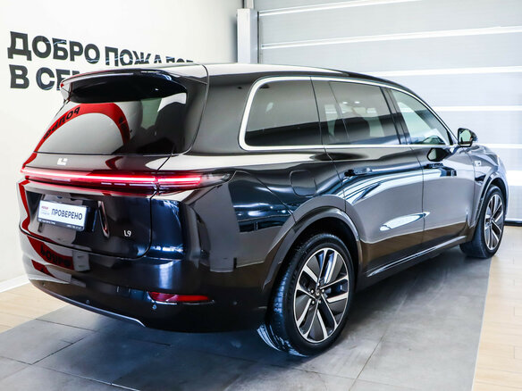 2023 Li Auto (Lixiang) L9 44.5 kWh I, чёрный, 6443000 рублей - вид 3