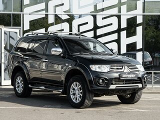 2015 Mitsubishi Pajero Sport II Рестайлинг, чёрный, 1799000 рублей, вид 1