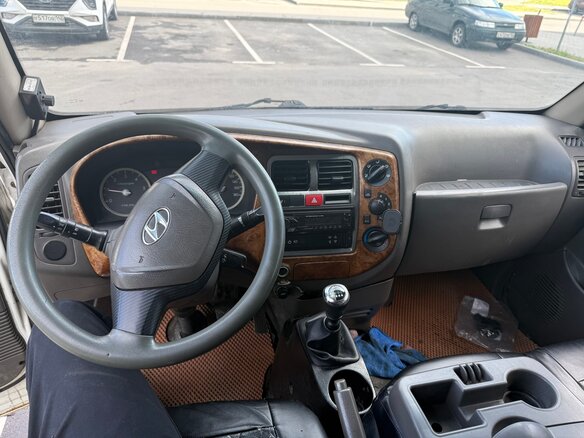 2014 Hyundai Porter II, белый, 800000 рублей - вид 8