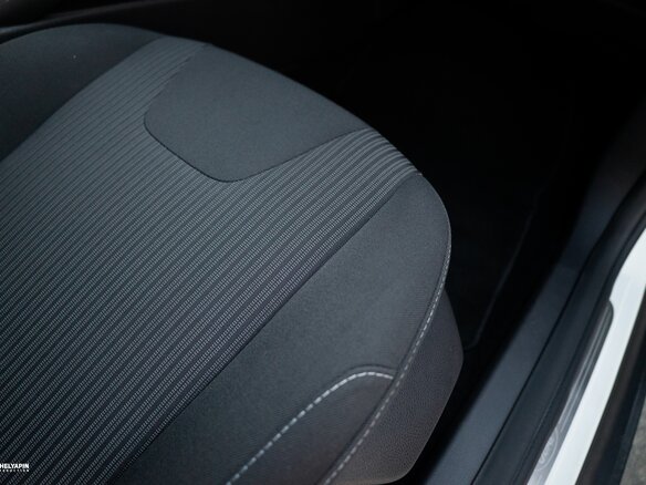 2012 Ford Focus III, белый, 900000 рублей - вид 19