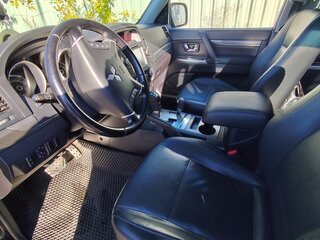 2011 Mitsubishi Pajero IV Рестайлинг 1, чёрный, 1550000 рублей, вид 5