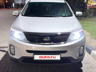 2019 Kia Sorento II Рестайлинг, серебристый, 1950000 рублей, вид 1