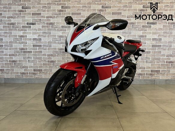 2014 Honda CBR 1000 RR/RA Fireblade, белый - вид 9