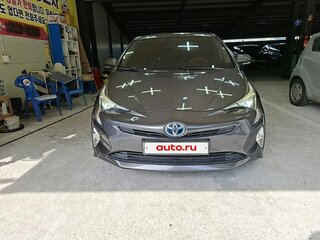 2018 Toyota Prius IV (XW50), чёрный, 1450002 рублей, вид 3